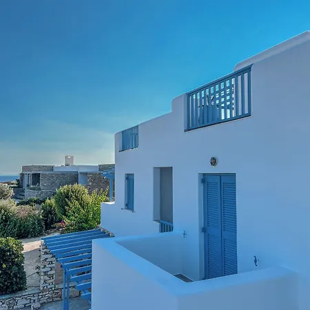 Yaleena Residences Bed & Breakfast Drios