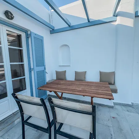 Bed and breakfast Yaleena Residences Drios