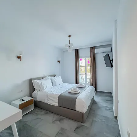Yaleena Residences Bed and breakfast *