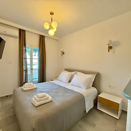 Bed & Breakfast Yaleena Residences *