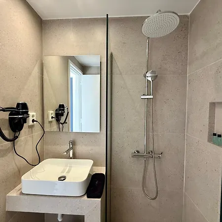 فندق مبيت وإفطار Yaleena Residences
