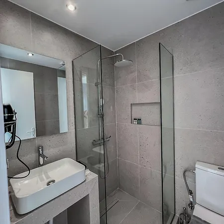 Yaleena Residences 3* دريوس