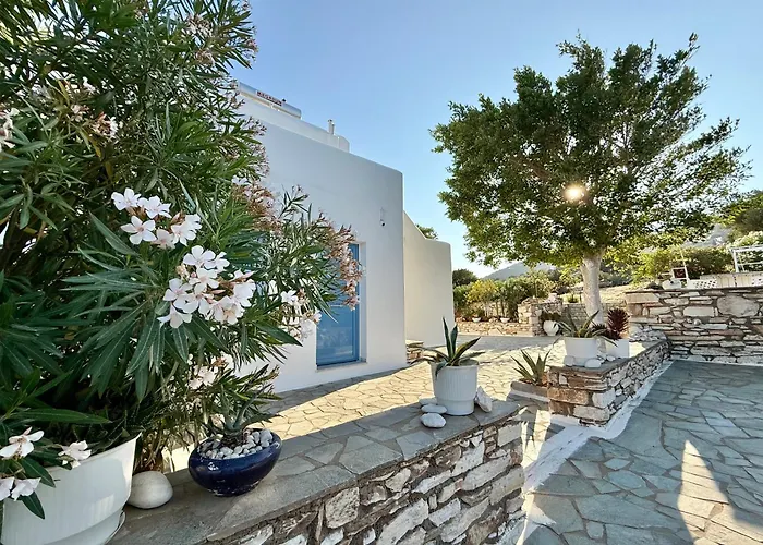 Yaleena Residences Bed & Breakfast