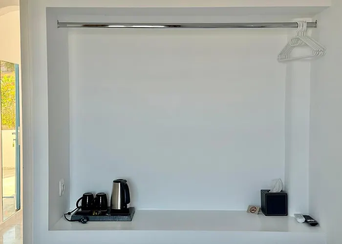 Bed & Breakfast Yaleena Residences 3*