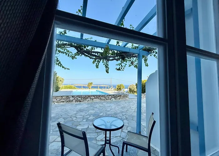 Bed & Breakfast Yaleena Residences Drios