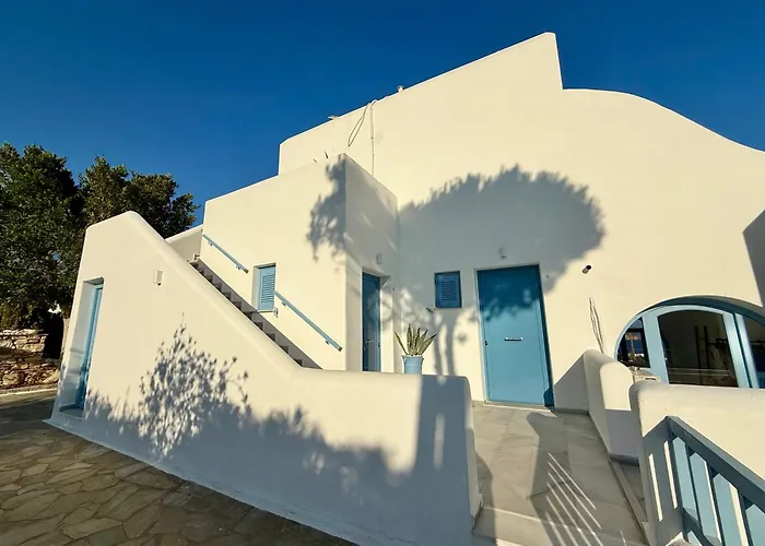 Bed & Breakfast Yaleena Residences Drios