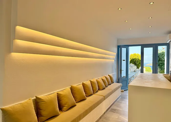 Yaleena Residences Bed & Breakfast 3*