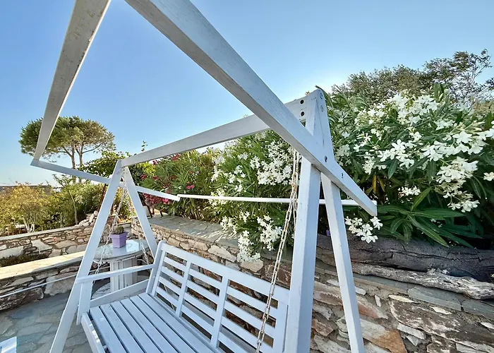 Bed & Breakfast Yaleena Residences Drios