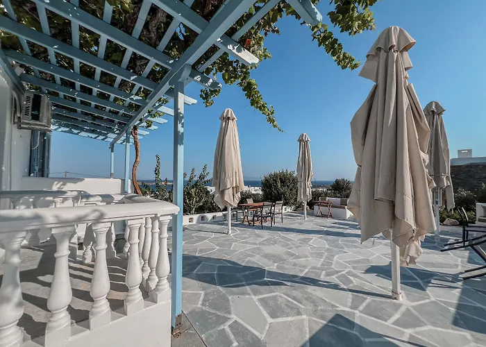 Bed & Breakfast Yaleena Residences Drios