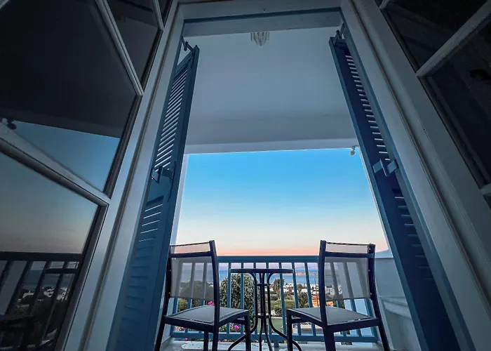 Yaleena Residences Bed & Breakfast Drios